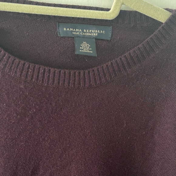 Banana Republic cashmere sweater - Picture 4 of 4